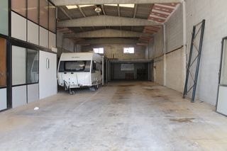 Miete Fabrikhalle in Sant Esteve Sesrovires. Nave industrial en alquiler en sant esteve de sesrovires