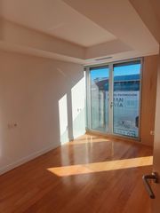 Location Appartement à Avenida da gran vía 54. Apartamento en el centro