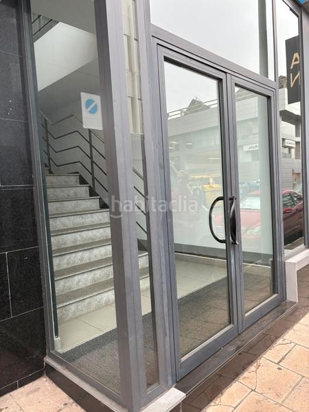 Foto 5d2d6255-f33d-4bba-b83c-bf87d2f06061. Alquiler local comercial en avenida de madrid 197 oficinas avda. madrid en Vigo