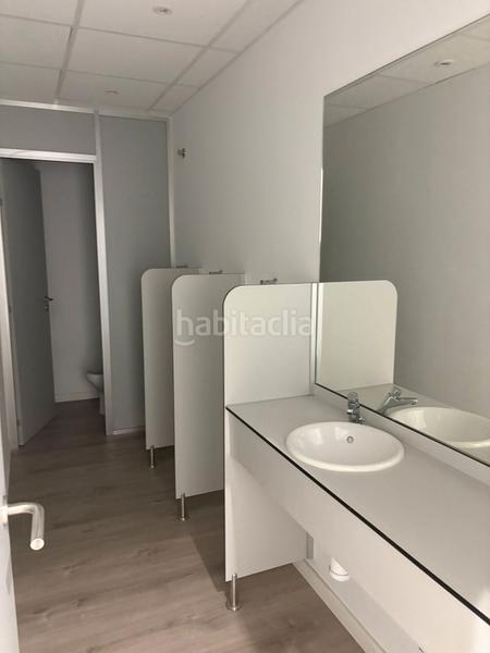 Foto 5011f7f6-762a-44d4-9774-e950168ee4fd. Location local commercial dans avenida de madrid 197 dans Vigo