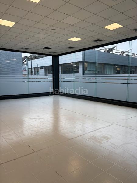 Foto 9b57bb59-6d62-4208-bd6b-506d636b5264. Rent business premise in avenida de madrid 197 in Vigo