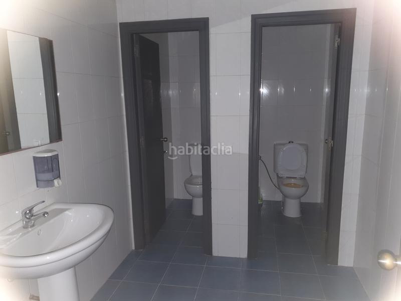 Foto 32246b36-bd76-47ff-a5aa-4be247c97959. Location bureau dans avenida de madrid 215 dans Lavadores Vigo