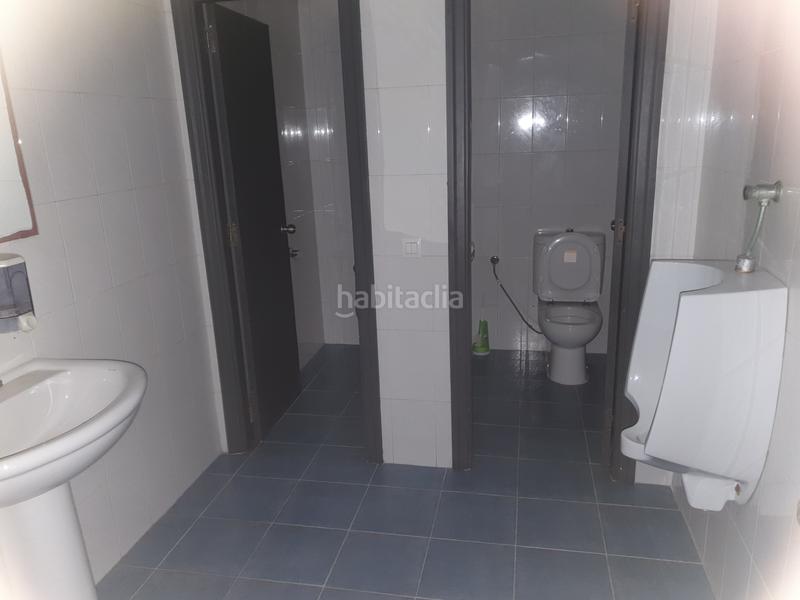 Foto 01f43013-753e-4115-b81c-f7da2dbb36b8. Miete büro in avenida de madrid 215 in Lavadores Vigo