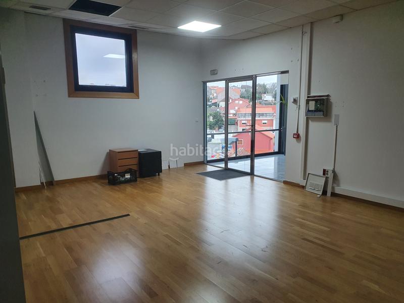 Foto a6fbdff8-5f74-491b-bee7-62c7ba8fd7cd. Miete büro in avenida de madrid 197 in Lavadores Vigo