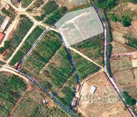 Rent Rural plot in Les Pinedes. Terreny agrícola a vilassar de mar