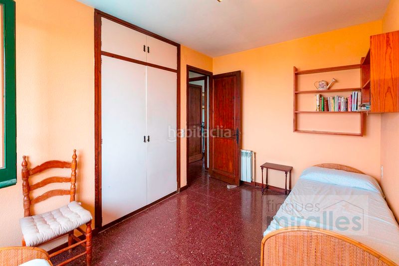Foto af3aba59-bf31-47a6-ac91-68a430159945. Xalet amb xemeneia calefacció aparcament piscina a Cabrils