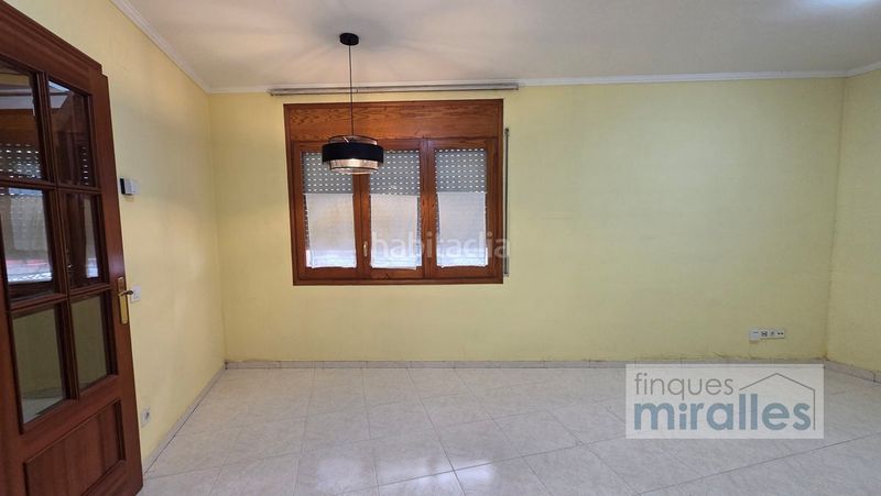 Foto f1fd6184-84e4-4885-93e1-ead2c137c080. Planta baixa amb calefacció a Vilassar de Dalt