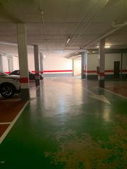 Parking voiture à Calle del Lago de Barbarisa 1