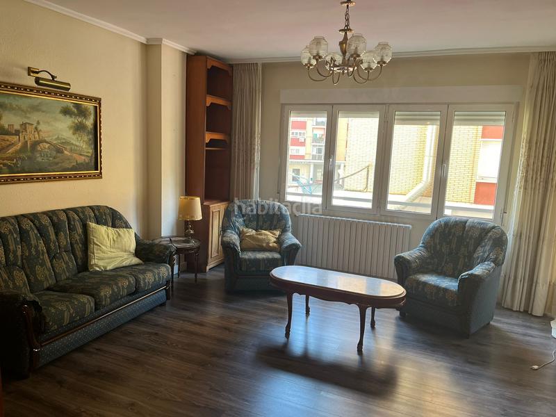 Foto 24539b5c-ee65-4bff-8679-e7cd217a74e2. Affitto appartamento con riscaldamento piscina in Zaragoza