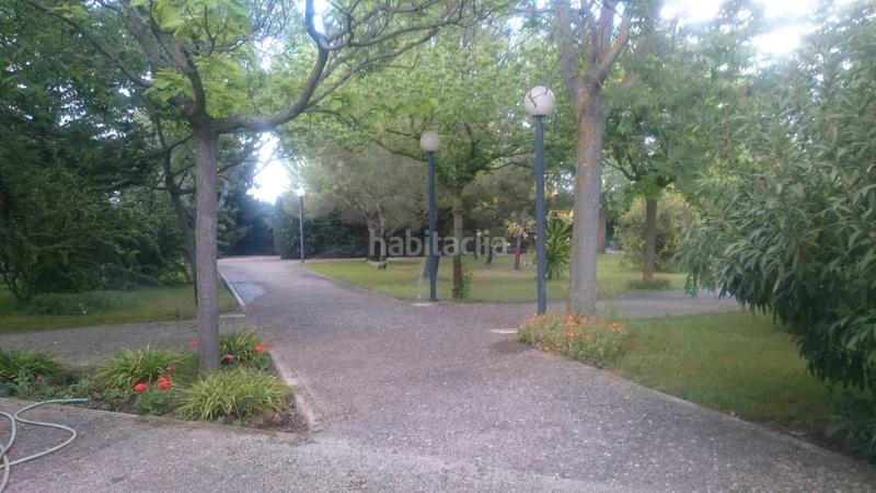 Foto 619b2fb7-cd3b-432f-ba2d-7cb9f453e601. Xalet amb xemeneia calefacció aparcament piscina a Ainzón