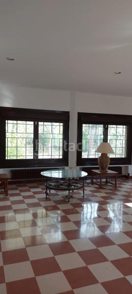 Foto deda4f18-d417-49b6-94f4-70bd52335be4. Xalet amb xemeneia calefacció aparcament piscina a Ainzón