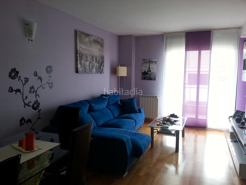 Foto 40fc8099-fef6-480f-bec6-dd34345cf2d2. Dúplex piso tipo duplex de dos dormitorios mas dos baños mas un aseo en Muela (La)
