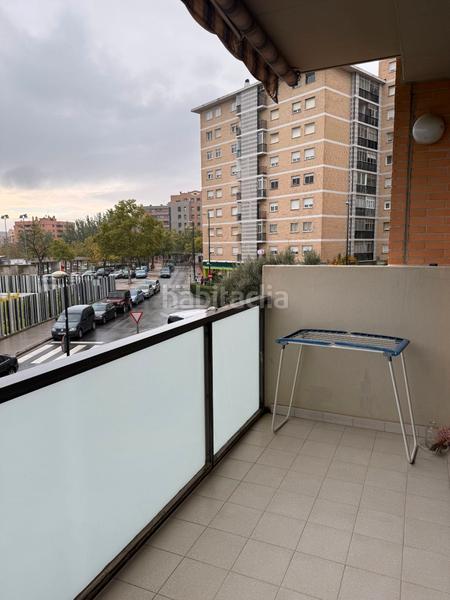 Foto 40a564af-6a38-4519-b7cb-e43461f5dcdf. Appartamento in calle de biarritz 9 in Parque Palomar - Bombarda Zaragoza