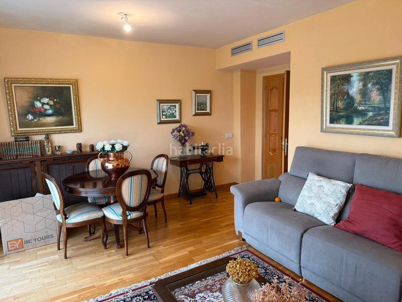 Foto 5bcc9258-be5c-4f49-afa9-f3b9d3c70924. Appartamento in calle de biarritz 9 in Parque Palomar - Bombarda Zaragoza