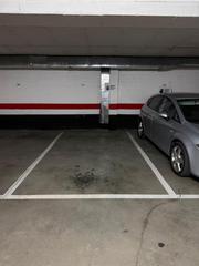 Location Parking voiture à Calle zaragoza 3. Plaza de garaje en el centro del pueblo