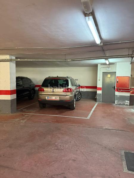Foto 0f901894-6869-4435-9175-e342115f46f6. Parking coche en calle de biarritz 9 magnifica plaza de garaje para coche grande en Zaragoza