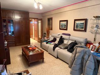 Pis  Avenida del compromiso de caspe 11. Piso de tres dormitorios con terrazas