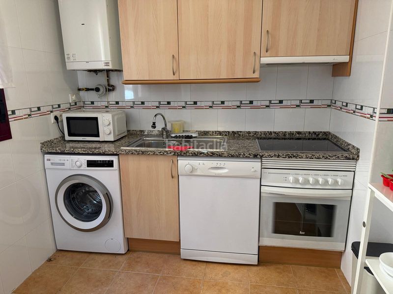 Foto e09938fe-8490-418c-b3b2-9815d297dace. Lloguer pis amb calefacció aparcament a Muela (La)