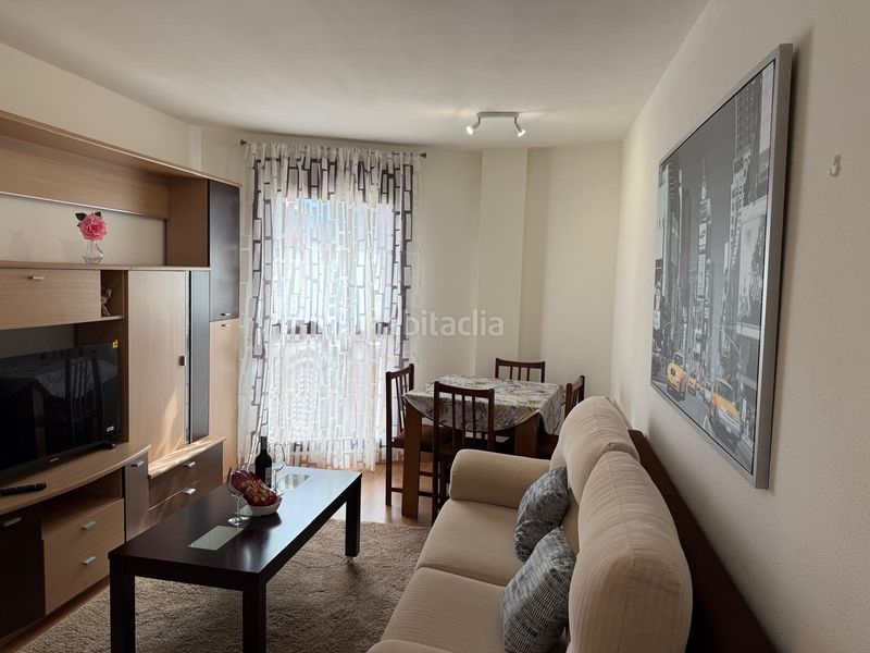 Foto f026a871-9d98-400d-b11d-cd9fab51a787. Lloguer pis amb calefacció aparcament a Muela (La)