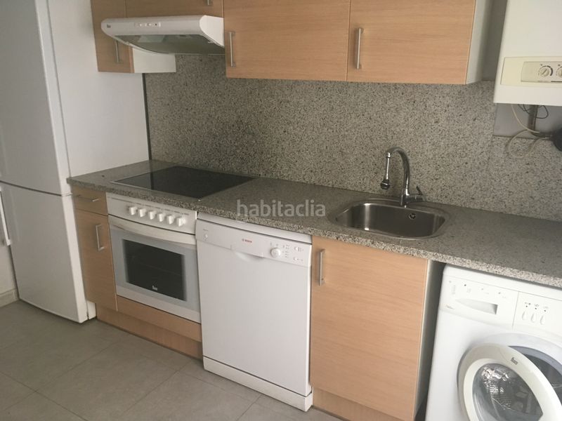 Foto 4f0c9dee-3664-4fa7-bfdd-b3886e37ac08. Casa adosada en Muela (La)