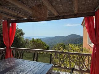 Xalet  Calle rossinyol. Villa de lujo con vistas panorámicas al mar en la urbanización c