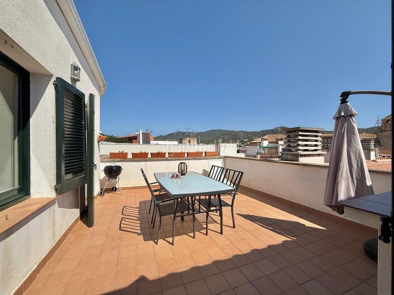 Foto cb748085-fde0-45f0-924b-e3b6bb44ec84. Ático elegante ático dúplex con terraza panorámica en el corazón en Tossa de Mar