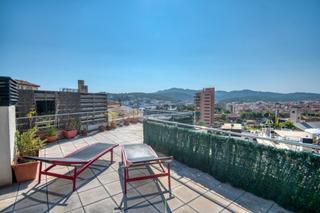 Àtic  Carrer del llevant. Luminoso ático dúplex en sant feliu de guíxols con gran terraza