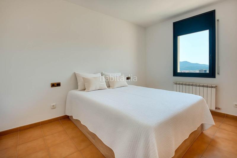 Foto 896a3613-90f4-44bd-af51-602312966fce. Ático luminoso ático dúplex con gran terraza solárium, piscina y vistas despejadas. en Sant Feliu de Guíxols