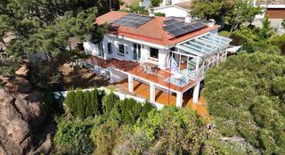 Maison  Calle lluis companys. Casa con vistas al mar y piscina a solo 15 minutos caminando del