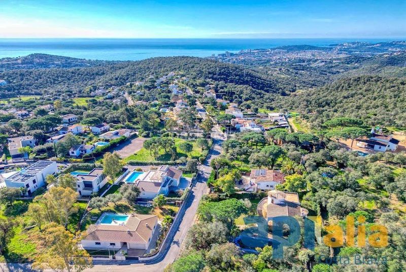 Foto bf230da9-76d2-4802-ac3b-9e18232c5d34. Casa  de una planta con piscina en Urbanitzacions Platja d´Aro