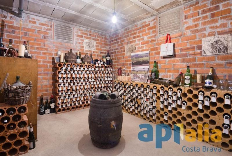 Foto ed2d1539-397e-4096-aa70-21bb9e169eb1. Casa  de una planta con piscina en Urbanitzacions Platja d´Aro