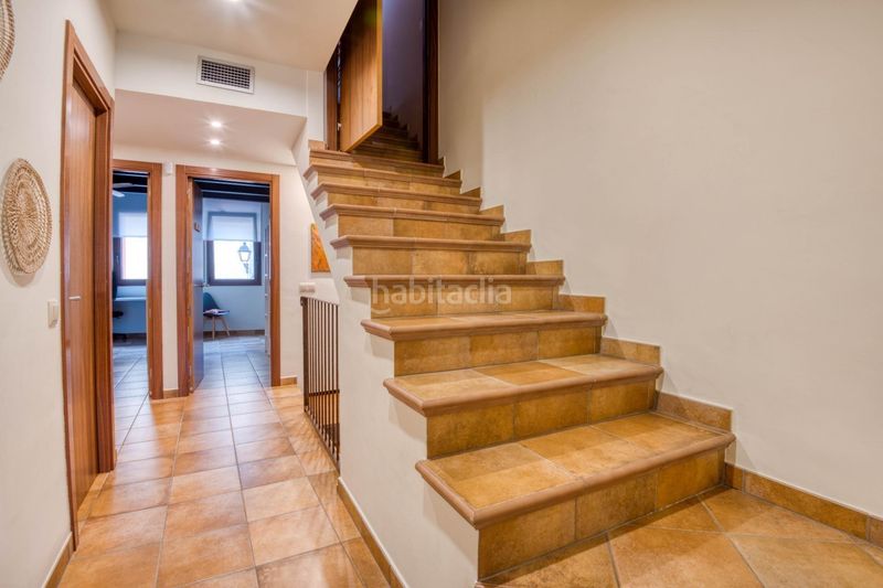 Foto 85b14f8a-65b3-4551-865e-476564a6bb15. Casa adossada a Eixample Sant Feliu de Guíxols