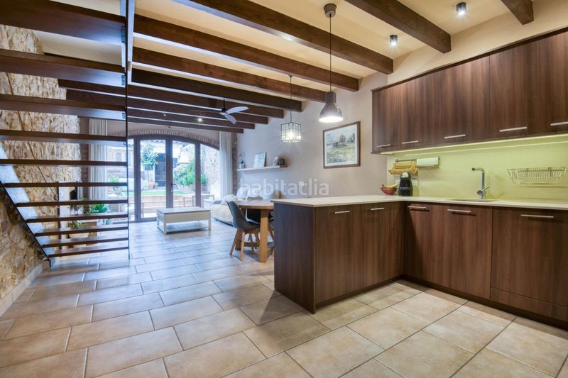 Foto c9edf871-b621-4234-9a06-5502cea6eb4d. Casa adossada a Eixample Sant Feliu de Guíxols