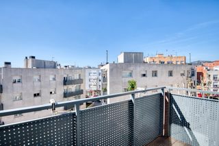 Piccolo appartamento  Carrer canigo. Piso con 3 habitaciones en la parte alta de sant feliu de guixol