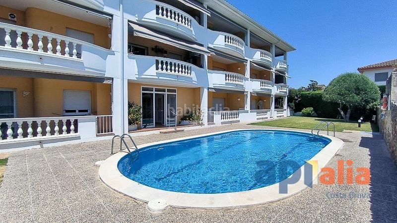 Foto 147d5a3e-14fb-4c0d-abfe-15f67ea9835c. Apartament amb aparcament piscina a Poble Calonge