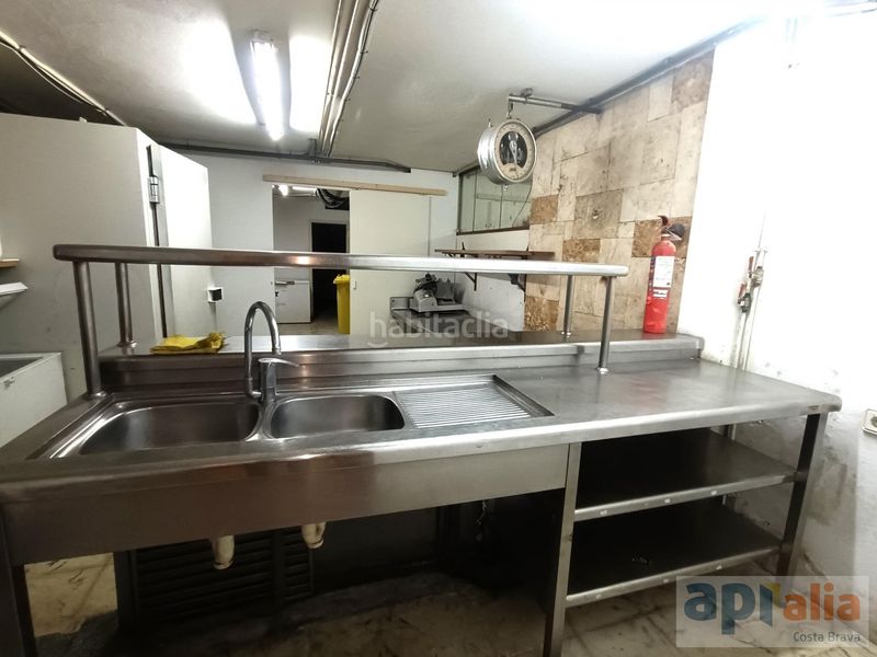 Foto 494e0848-149d-44ff-a4b3-4286fb80585f. Local comercial a Llafranc