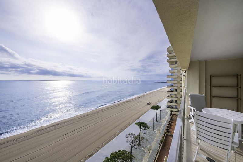 Foto 0f7e308e-1c31-4fe8-a2e6-43598a9ad5d0. Apartament amb aparcament a Centre-Platja Platja d´Aro