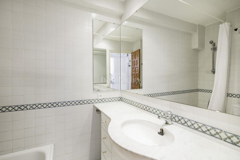 Foto 2e6d35f7-c783-46e6-be95-bdd028115ab9. Apartament amb aparcament a Centre-Platja Platja d´Aro