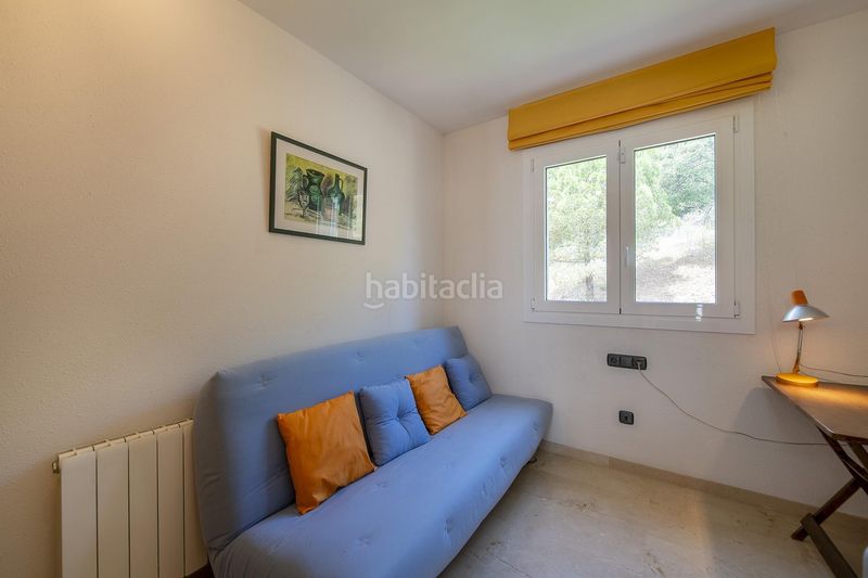 Foto 1bf38871-07b6-4e89-8fe4-022a836101f0. Casa adossada amb calefacció aparcament piscina a Sant Feliu de Guíxols