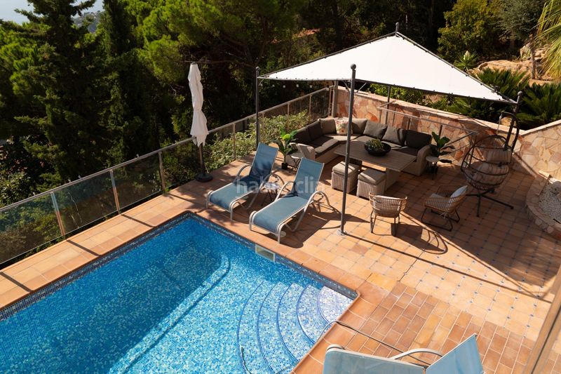 Foto 377aacaf-1d47-4c32-a159-ad3eb26e7306. Chalet with heating parking pool in Serra Brava Lloret de Mar