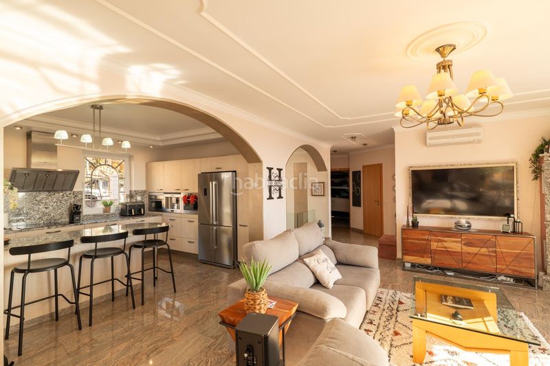 Foto 512fcd80-c523-4239-9c59-aa978a172be1. Chalet with heating parking pool in Serra Brava Lloret de Mar