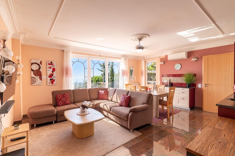 Foto 98ec1b16-4ebd-4be9-988c-392f3f121f25. Chalet with heating parking pool in Serra Brava Lloret de Mar