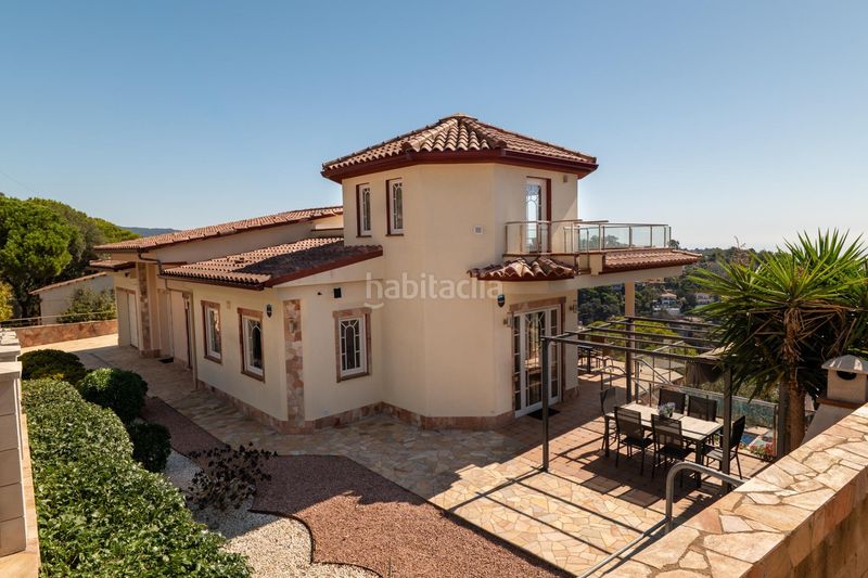 Foto c622729b-3269-48b4-b01f-ee3854009a8b. Chalet with heating parking pool in Serra Brava Lloret de Mar