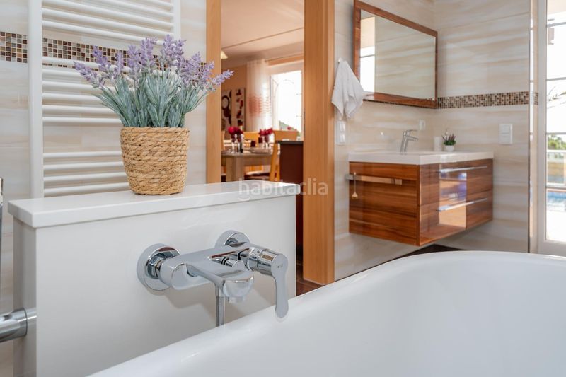 Foto e1772b1d-6732-4fca-9bf9-b4411378b23d. Chalet with heating parking pool in Serra Brava Lloret de Mar