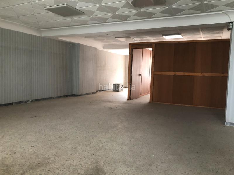 Foto 9f003dce-f3c1-424f-992e-935d9431c45f. Alquiler local comercial vende o alquila bajo con opcion entresuelo en Carballiño (O)