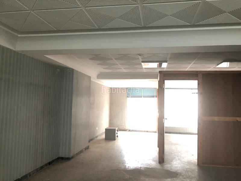Foto a29b91e2-b597-4e7f-bb26-2fa4ec4a748d. Alquiler local comercial vende o alquila bajo con opcion entresuelo en Carballiño (O)