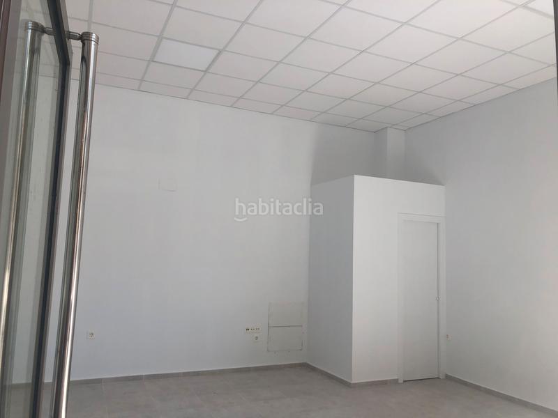 Foto 3a0dda85-2e1e-4e44-b2e4-39f01ae3ec17. Local commercial dans n/a dans Carballiño (O)