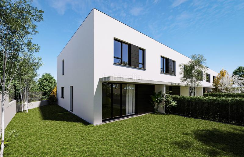 Foto d28f52e6-50eb-4741-a3ee-8e0469900573. Casa adossada a barrio la piñera 9 a Boo Piélagos