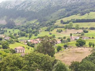 Finca rústica a Puente Viesgo. Terreno rustico en venta en puente viesgo