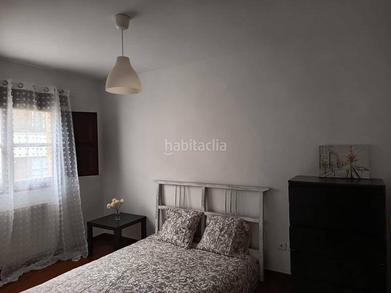 Foto b3481b69-0b6b-4ab7-abe4-521a4c7436af. Alquiler planta baja se alquila bajo con jardin en puente Arce en Piélagos